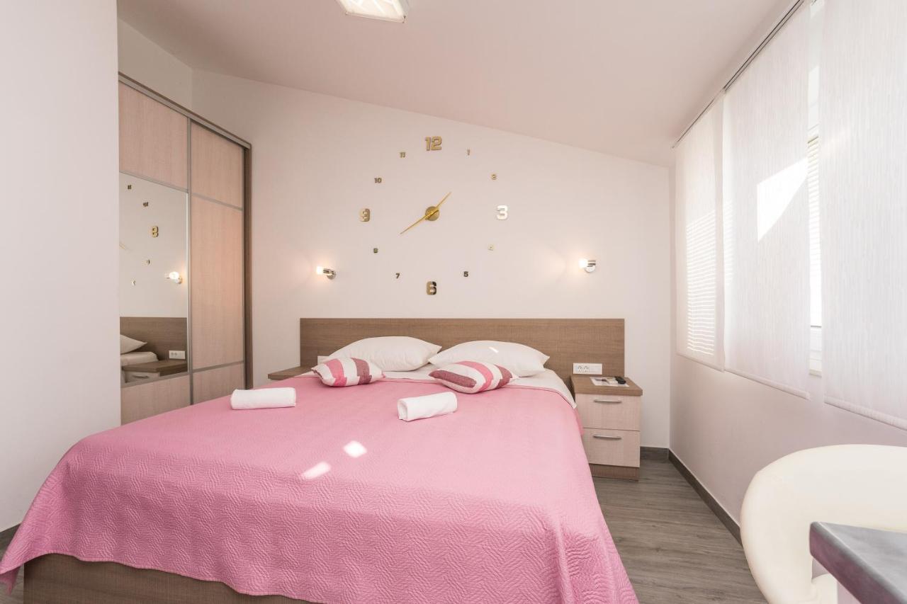 Apartments Maza Zadar Buitenkant foto