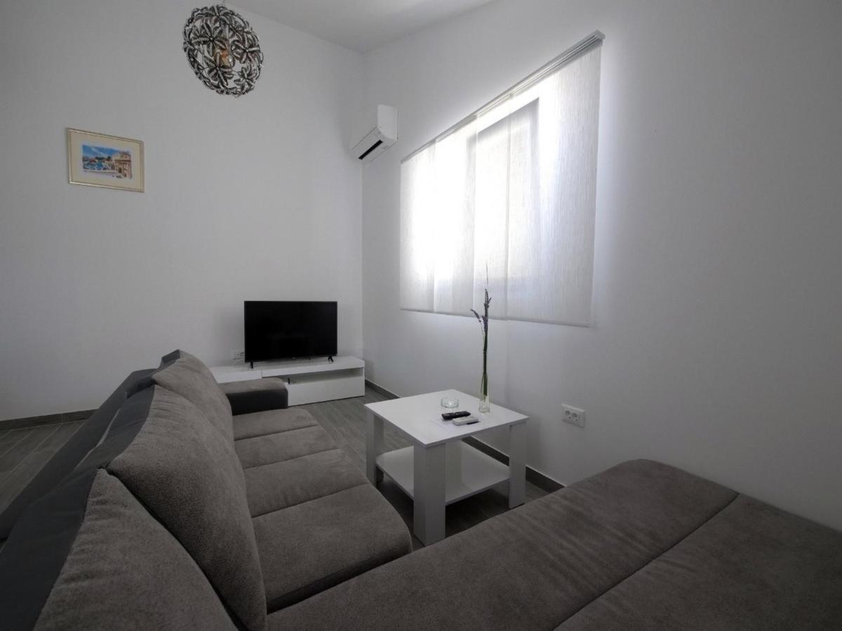Apartments Maza Zadar Buitenkant foto